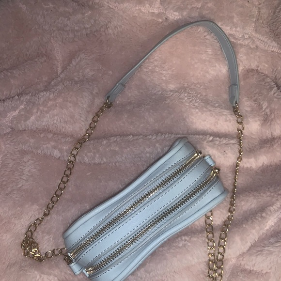 Light blue purse - Picture 2 of 2